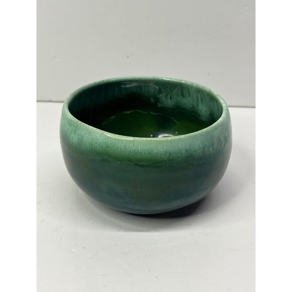 Small Vintage Green Drip Glaze Pottery Bowl Canada 3.5” wide - Picture 5 of 10